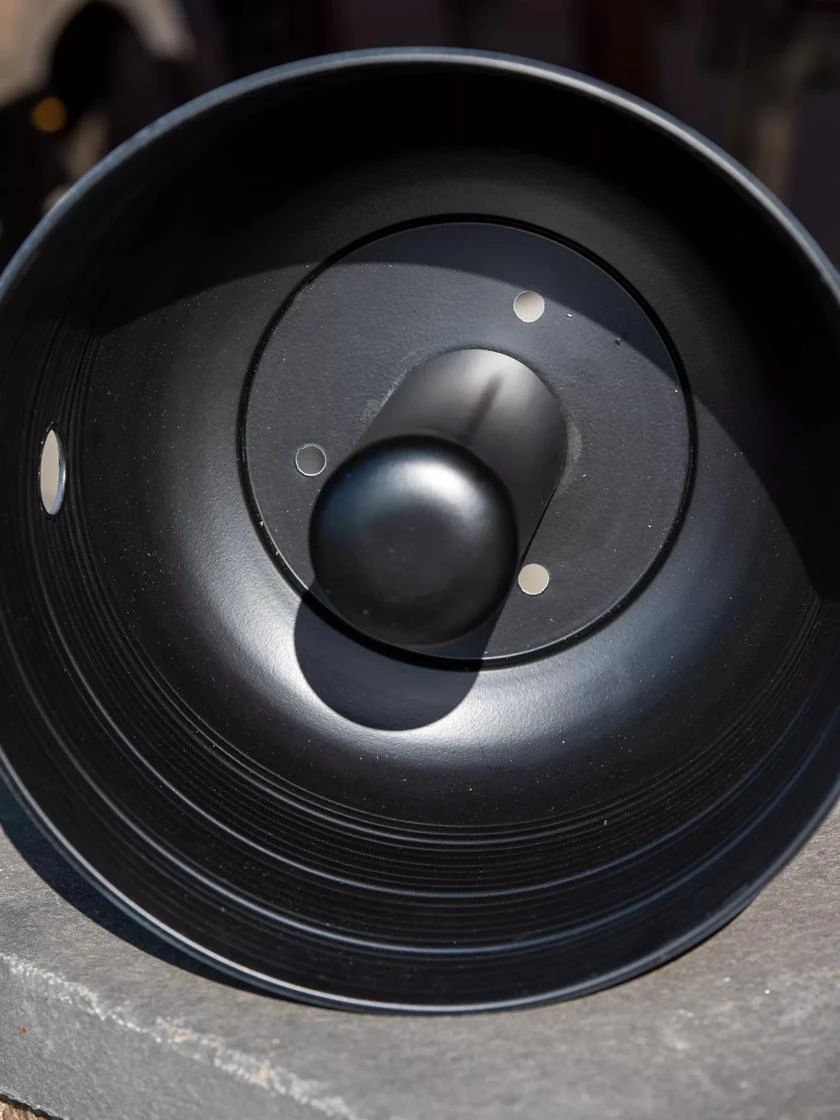 Ribbed Hose Pot With Lid - Image 3